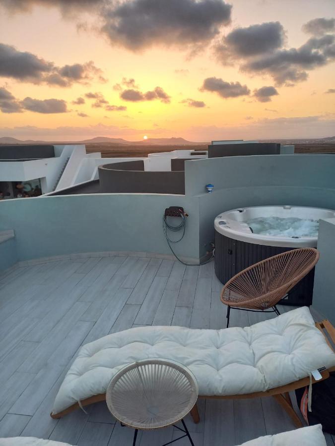 Luxury Aparment In Casilla De Costa With Jacuzzi- Follow The Sun La Oliva Luaran gambar